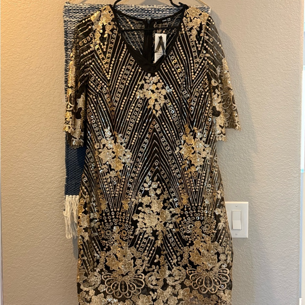 TFNC Elegant Black and Gold Sequin Dress